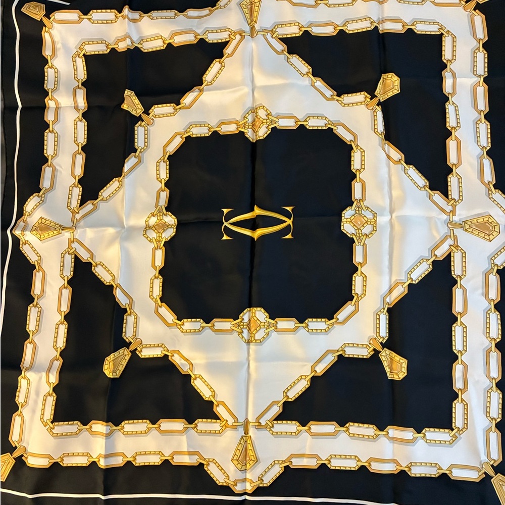 must de Cartier Black or Very Dark Blue and Gold Chain Scarf
